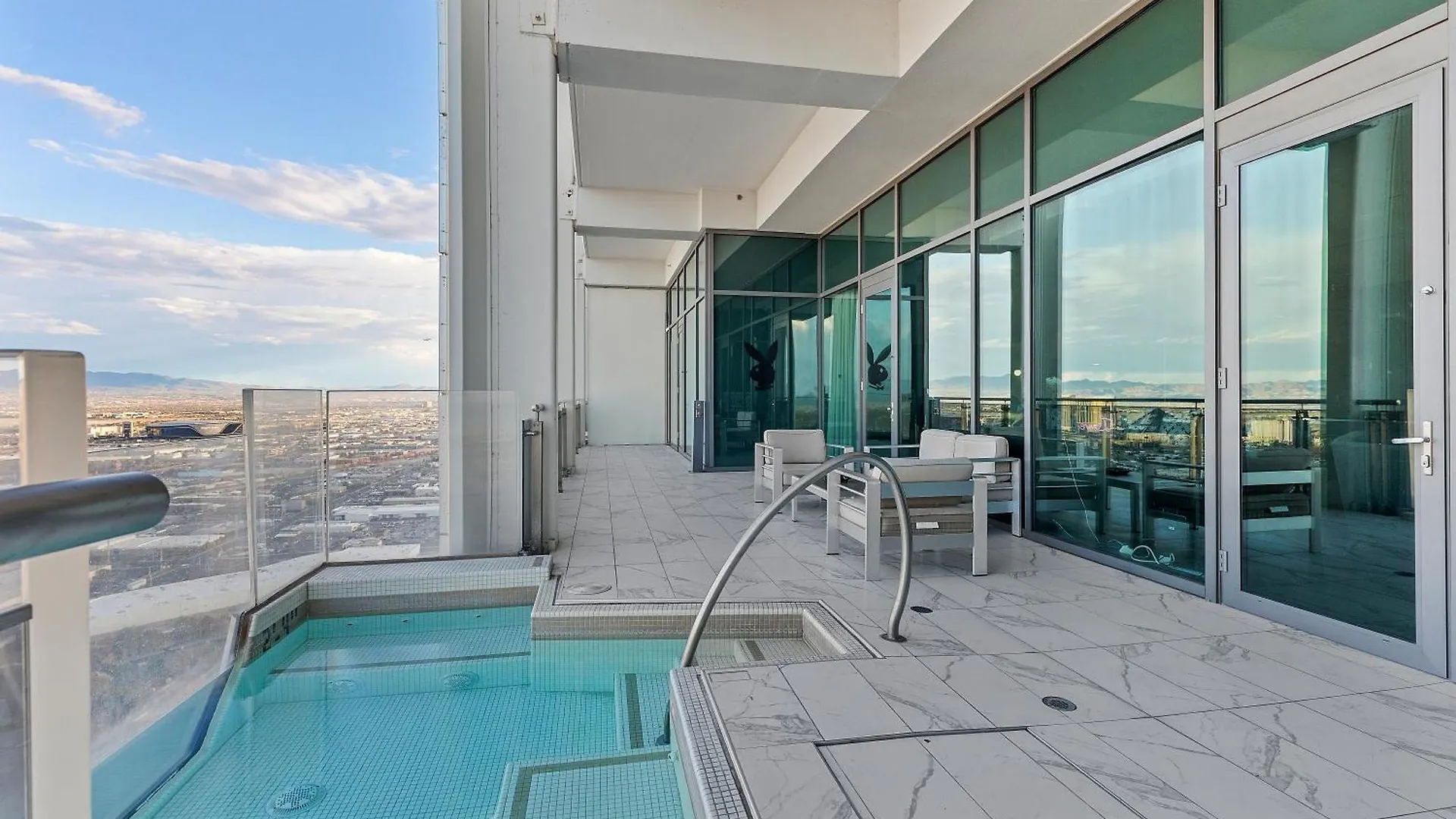 Stripviewsuites Ultimate Luxury Penthouses Full Strip View & Balcony Las Vegas Aparthotel